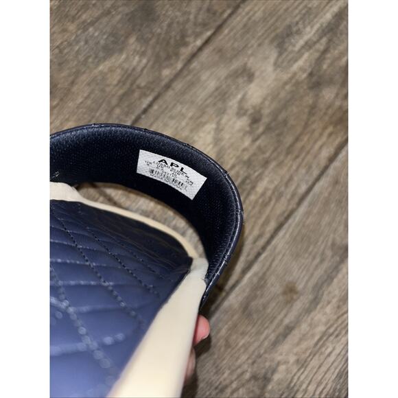 NWT APL Women’s Lusso Slide Sandals Midnight/Pristine Size 9 - Picture 5 of 11